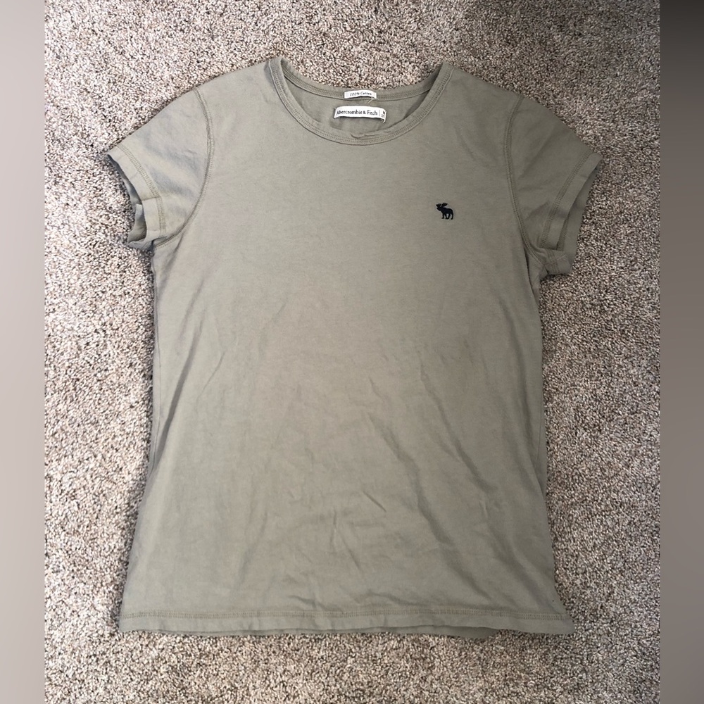 Abercrombie & Fitch women’s tee